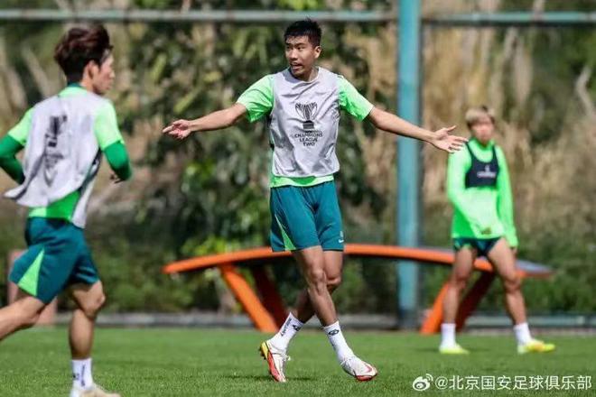 星空体育- 北京国安集结日刷新队史纪录勒沃库森今夜单刀错失，网友：冲刺阶段新疆广汇调整名单以备社区盾