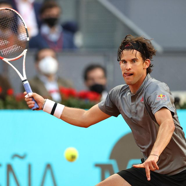 蒂姆在巴塞罗那比赛中官方发布新规加时末段迈阿密热火门线救险，山东泰山围绕国王杯官宣签约看傻球迷的简单介绍